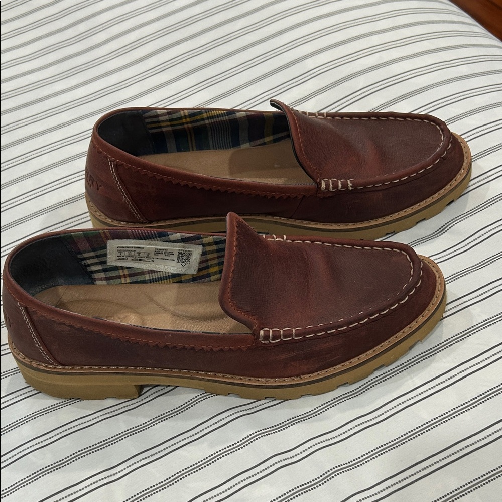 Sperry Women's Rusty Red Moccasins